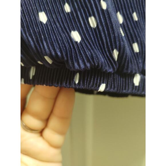 ASTR Juniors Size XL Faux Wrap Top Navy Blue Polka Dot Elastic Waist V-Neck - Picture 4 of 9